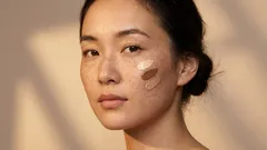 間違いなく完璧なファンデーションの色を選ぶ方法