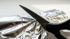 さび落としから植物ケアまで：アルミホイルの意外な5つの活用法